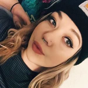 Meet your Posher, Jasmine sequoia